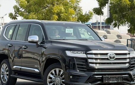 Toyota Land Cruiser, 2026 год, 14 300 000 рублей, 3 фотография