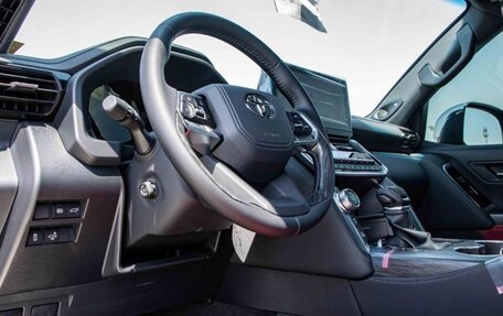 Toyota Land Cruiser, 2026 год, 14 300 000 рублей, 9 фотография