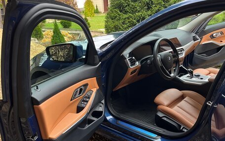 BMW 3 серия, 2021 год, 4 100 000 рублей, 18 фотография