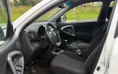 Toyota RAV4, 2011 год, 930 000 рублей, 11 фотография