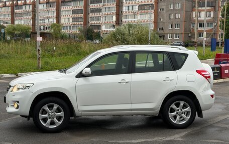 Toyota RAV4, 2011 год, 930 000 рублей, 5 фотография