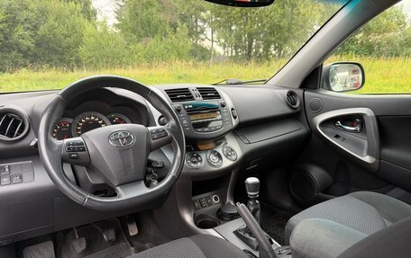 Toyota RAV4, 2011 год, 930 000 рублей, 12 фотография