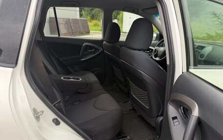 Toyota RAV4, 2011 год, 930 000 рублей, 17 фотография