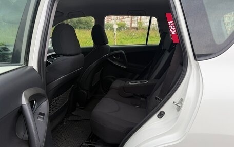 Toyota RAV4, 2011 год, 930 000 рублей, 15 фотография