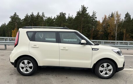 KIA Soul II рестайлинг, 2018 год, 1 490 000 рублей, 2 фотография
