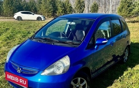 Honda Fit III, 2007 год, 470 000 рублей, 3 фотография