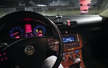 Volkswagen Passat B6, 2005 год, 380 000 рублей, 10 фотография