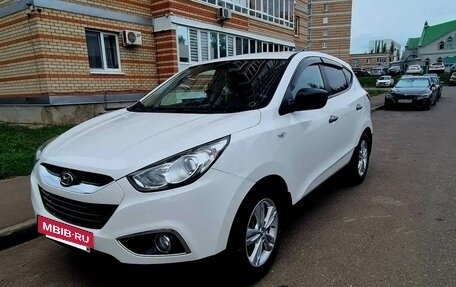 Hyundai ix35 I рестайлинг, 2012 год, 1 300 000 рублей, 3 фотография
