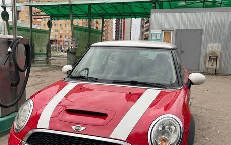 MINI Hatch, 2011 год, 900 000 рублей, 1 фотография