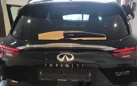 Infiniti QX50 II, 2020 год, 3 700 000 рублей, 10 фотография