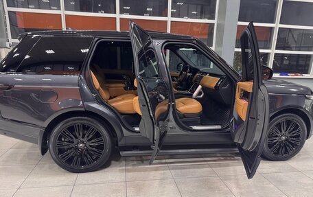 Land Rover Range Rover IV рестайлинг, 2019 год, 7 800 000 рублей, 10 фотография