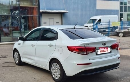 KIA Rio III рестайлинг, 2015 год, 850 000 рублей, 7 фотография