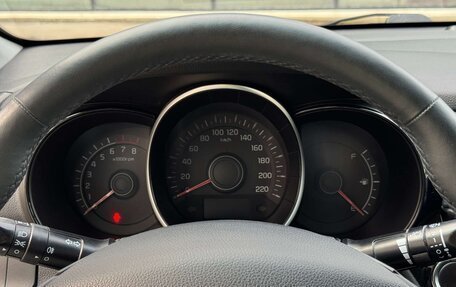 KIA Rio III рестайлинг, 2015 год, 850 000 рублей, 18 фотография