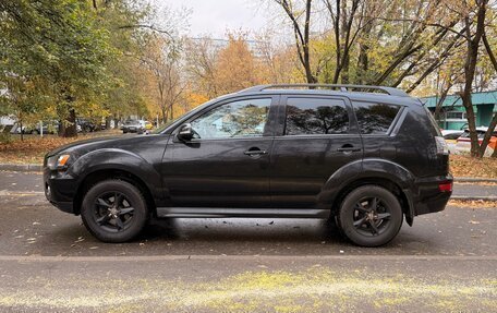 Mitsubishi Outlander III рестайлинг 3, 2010 год, 895 000 рублей, 6 фотография
