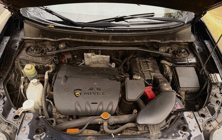 Mitsubishi Outlander III рестайлинг 3, 2010 год, 895 000 рублей, 14 фотография