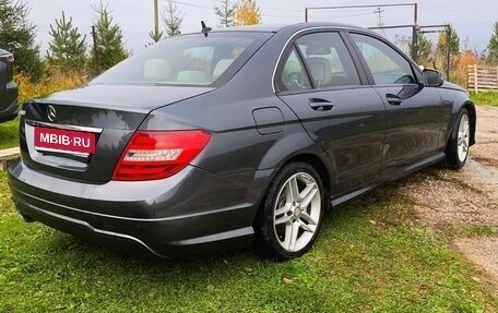 Mercedes-Benz C-Класс, 2012 год, 1 800 000 рублей, 2 фотография