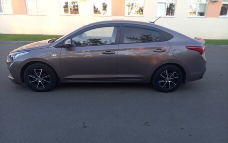 Hyundai Solaris II рестайлинг, 2019 год, 1 550 000 рублей, 2 фотография