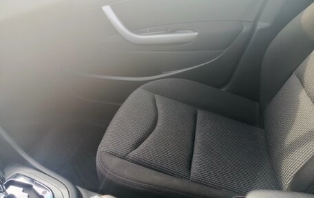 Peugeot 408 I рестайлинг, 2012 год, 385 000 рублей, 13 фотография