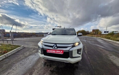 Mitsubishi L200 IV рестайлинг, 2019 год, 1 350 000 рублей, 1 фотография