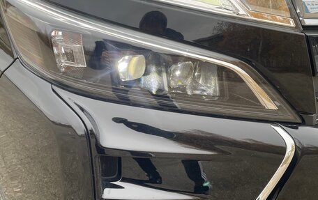 Toyota Voxy III, 2020 год, 3 000 000 рублей, 6 фотография
