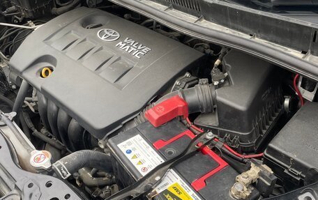 Toyota Voxy III, 2020 год, 3 000 000 рублей, 8 фотография
