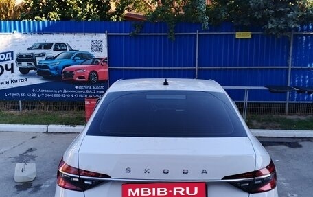 Skoda Superb III рестайлинг, 2020 год, 2 450 000 рублей, 3 фотография