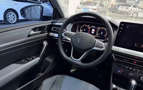 Volkswagen Lavida, 2023 год, 1 100 666 рублей, 12 фотография