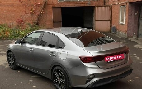 KIA Cerato IV, 2022 год, 1 650 000 рублей, 2 фотография