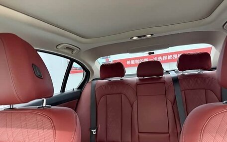 BMW 3 серия, 2023 год, 2 450 111 рублей, 10 фотография