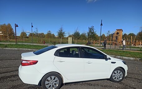 KIA Rio III рестайлинг, 2015 год, 520 000 рублей, 2 фотография