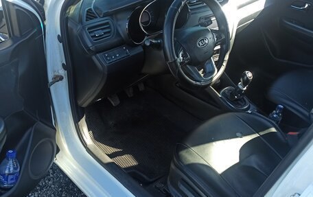 KIA Rio III рестайлинг, 2015 год, 520 000 рублей, 6 фотография