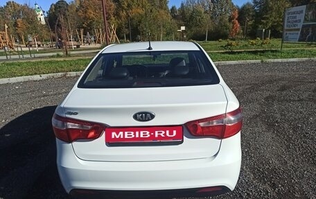 KIA Rio III рестайлинг, 2015 год, 520 000 рублей, 3 фотография