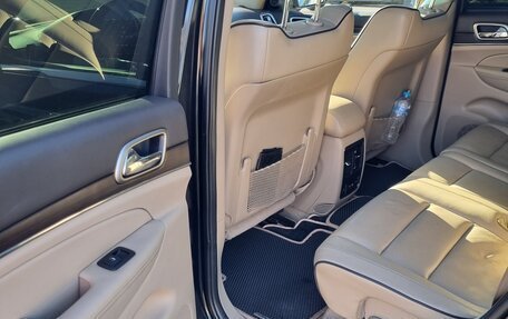 Jeep Grand Cherokee, 2013 год, 2 650 000 рублей, 21 фотография