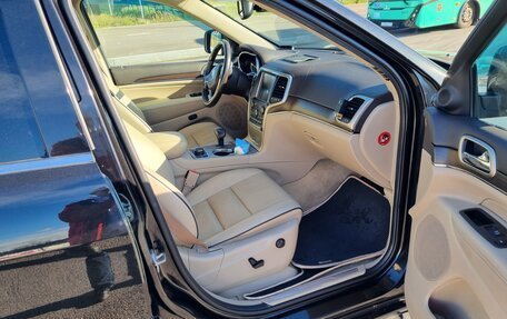 Jeep Grand Cherokee, 2013 год, 2 650 000 рублей, 24 фотография