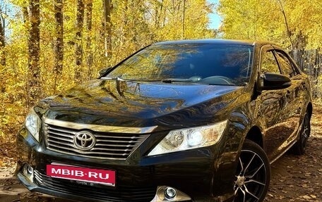 Toyota Camry, 2014 год, 1 550 000 рублей, 2 фотография