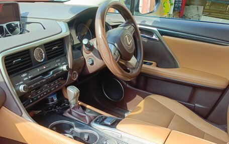 Lexus RX IV рестайлинг, 2016 год, 3 770 000 рублей, 5 фотография