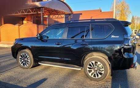 Toyota Land Cruiser Prado 150 рестайлинг 2, 2021 год, 7 250 000 рублей, 6 фотография
