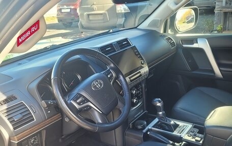 Toyota Land Cruiser Prado 150 рестайлинг 2, 2021 год, 7 250 000 рублей, 7 фотография
