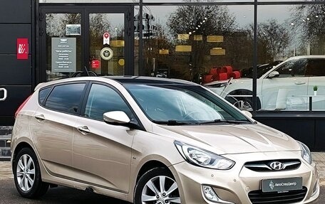 Hyundai Solaris II рестайлинг, 2012 год, 1 289 000 рублей, 3 фотография