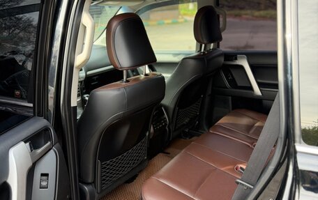 Toyota Land Cruiser Prado 150 рестайлинг 2, 2020 год, 5 075 000 рублей, 5 фотография