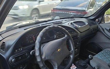 Chevrolet Niva I рестайлинг, 2004 год, 320 000 рублей, 4 фотография