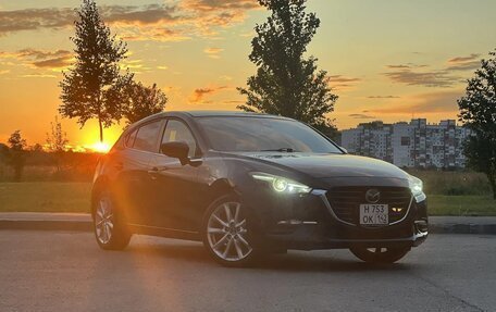 Mazda Axela, 2016 год, 1 500 000 рублей, 2 фотография