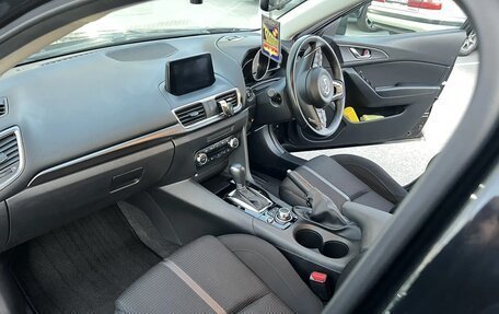 Mazda Axela, 2016 год, 1 500 000 рублей, 7 фотография