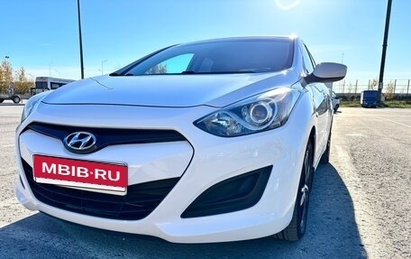 Hyundai i30 II рестайлинг, 2013 год, 1 270 000 рублей, 4 фотография