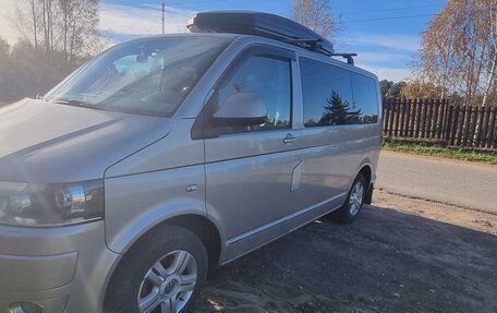 Volkswagen Multivan T5, 2011 год, 2 100 000 рублей, 2 фотография