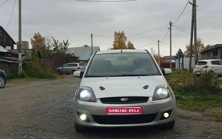 Ford Fiesta, 2006 год, 199 000 рублей, 1 фотография