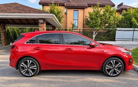 KIA cee'd III, 2019 год, 1 650 000 рублей, 2 фотография