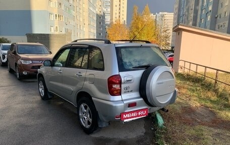Toyota RAV4, 2005 год, 950 000 рублей, 3 фотография