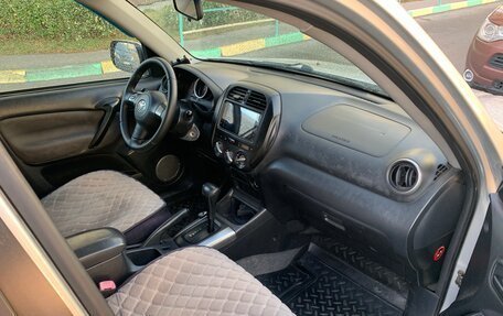 Toyota RAV4, 2005 год, 950 000 рублей, 11 фотография
