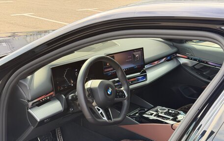 BMW 5 серия, 2025 год, 7 300 000 рублей, 8 фотография